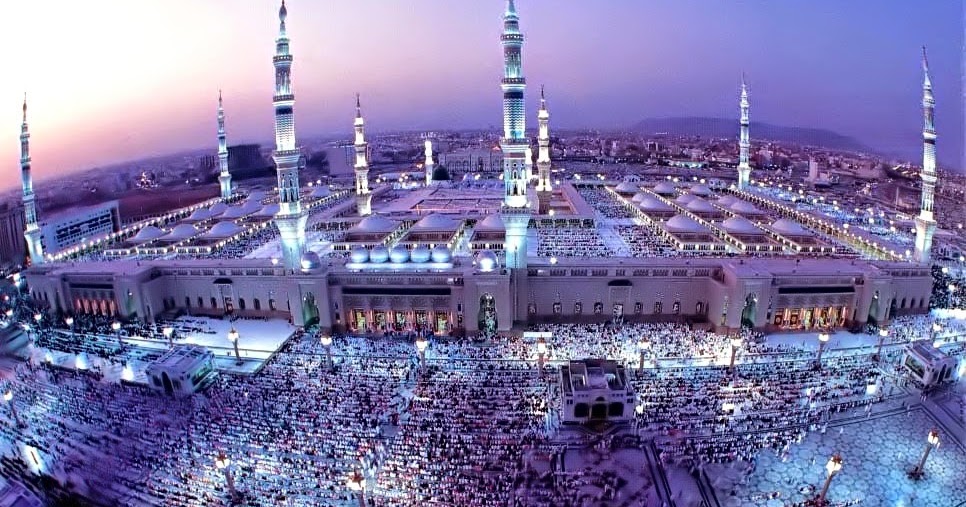 Nabi Shallallahu ‘Alaihi Wa Sallam Menganjurkan Agar Bersabar Atas Beratnya Kehidupan Di Kota Madinah